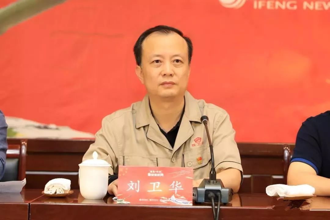 刘卫华最新日常，爱与陪伴的温馨时光记录